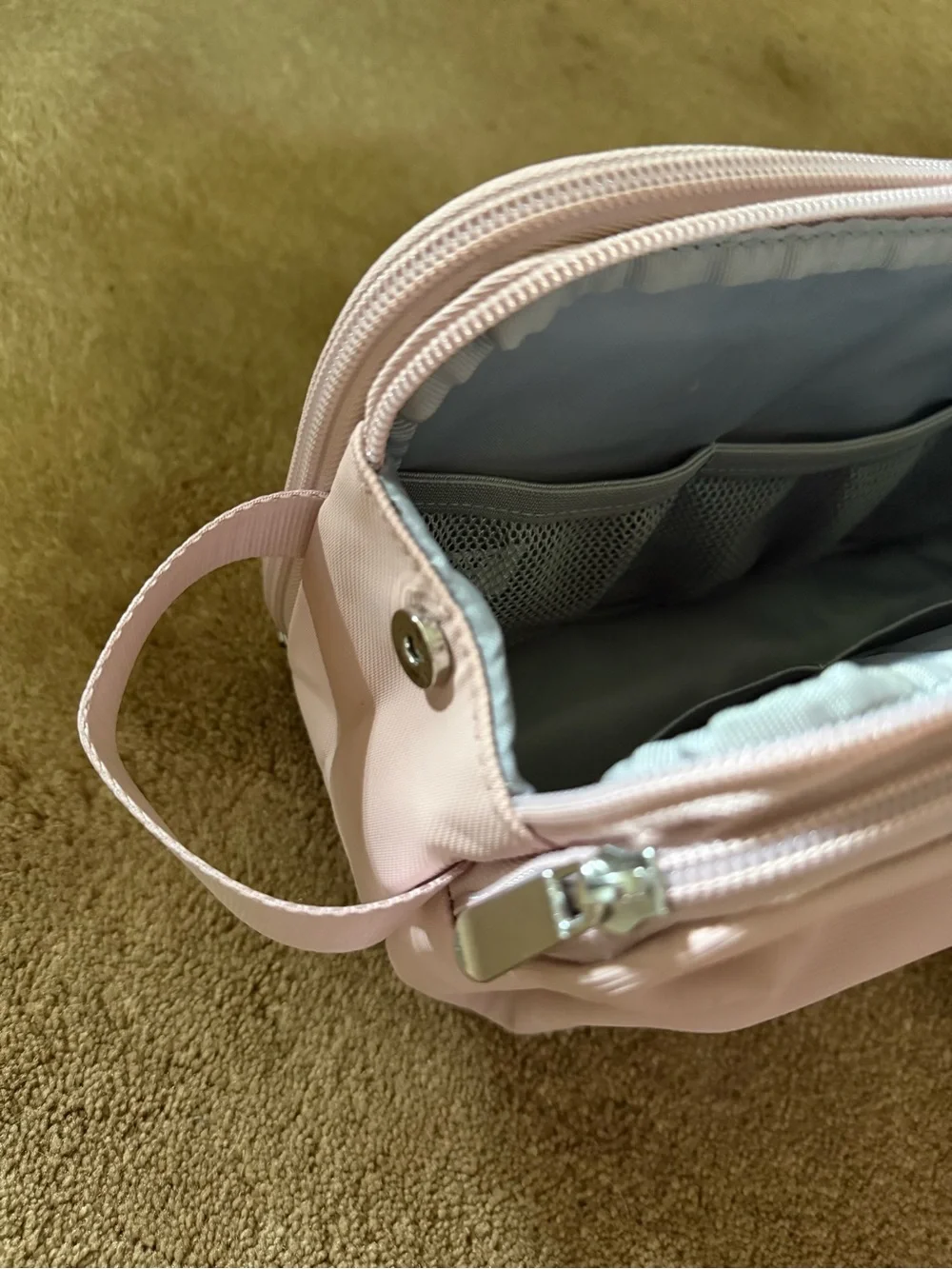 Bagsmart lightly used
